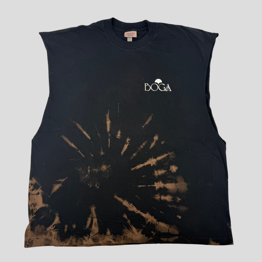Sleeveless Tie Dye T-Shirt – Red Cap
